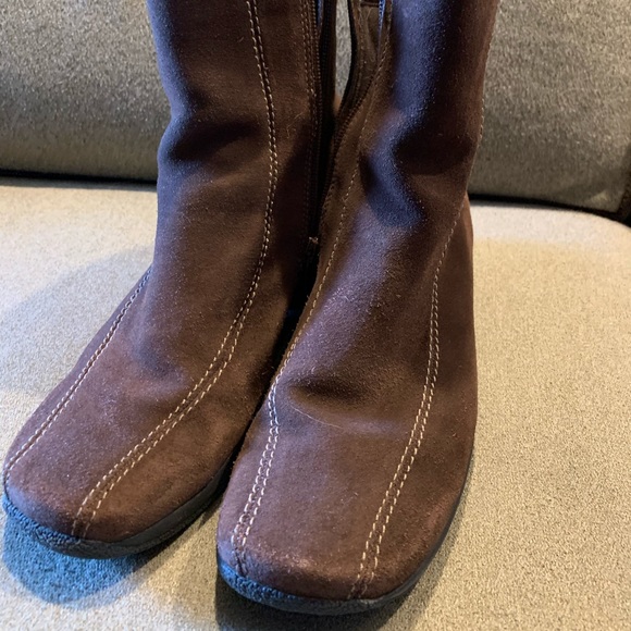 clarks pause majesty